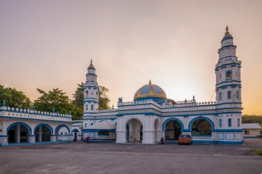 Ipoh adlı dusk Panglima Kinta Camii