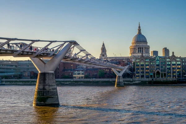 Szent Pál Székesegyház Temze London Egyesült Királyság — Stock Fotó