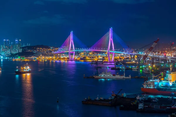 Νυχτερινή Άποψη Του Λιμάνι Του Μπουσάν Και Γέφυρα Στη Νότια — Φωτογραφία Αρχείου