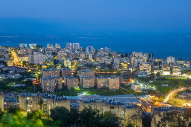 Tiberias Celileliler, İsrail sahilinde manzarası