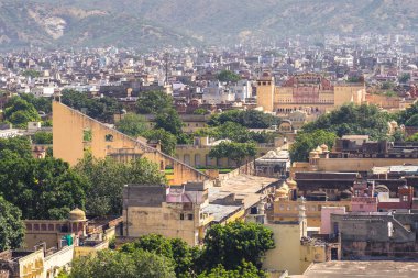 Hindistan'da zafer kulesinden jaipur havadan görünümü