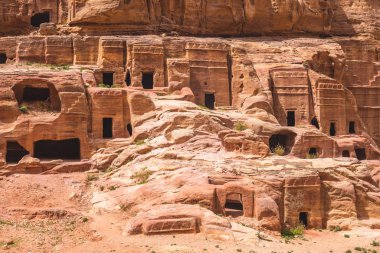 Petra, Ürdün'de geleneksel mağara evi