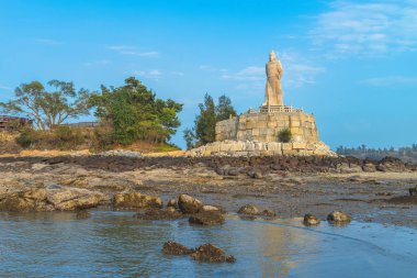 Kinmen içinde Jiangong Islet de Koxinga heykeli