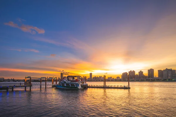 Pôr Sol Dadaocheng Pier Taipei Taiwan — Fotografia de Stock