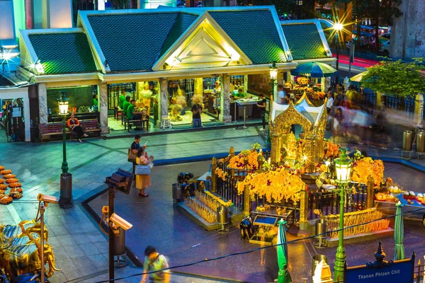 Santuário Erawan Thanon Phloen Chit Bangkok Tailândia — Fotografia de Stock