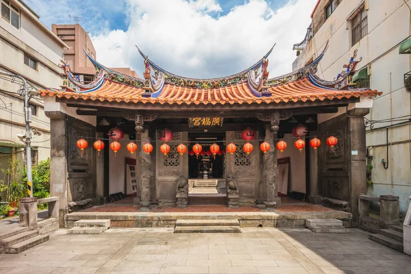 7月2日 2020 広府宮殿 三山王寺 広東省から客のための守護者のための礼拝と呼ばれた 台湾で唯一の国の史跡です — ストック写真