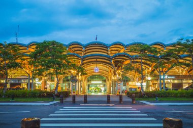 21 Eylül 2020: Taitung tren istasyonu, Tayvan 'ın Taitung şehrinde bulunan TRA Doğu Yakası Ana Hattı, Güney Bağlantı Hattı ve Hualien Taitung Hattı kavşağında yer almaktadır. 2018 'de yeniden inşa edildi..