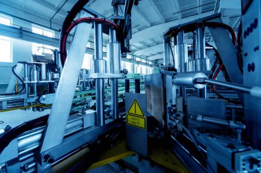 Alüminyum ve Pvc Pencere ve kapı üretimi için fabrika. Ayrıntılar Endüstri/sanayii donatımı. Arka plan