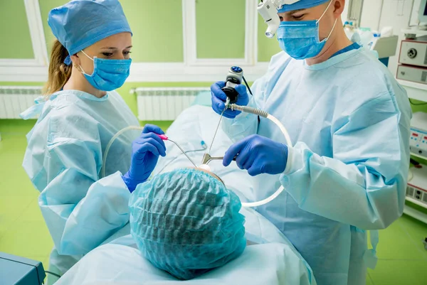 Endoskopische Nasennebenhöhlenoperation Laserverdampfung Der Nasenmuschel Moderne Medizinische Geräte — Stockfoto