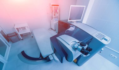 Oftalmik Lazer Göz Cerrahisi Kliniği sisteminde. Miyopi için lazer treatmnet. Arka plan