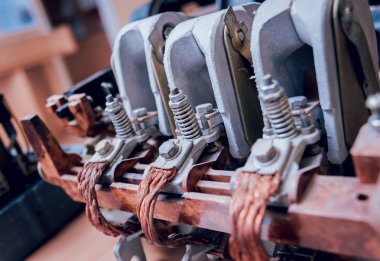 Retro elektrik donatımı. Elektrik kablo ve elektrik tesisatı. Arka plan