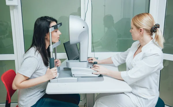 Optometrist Doing Corneal Topography Ophthalmology Clinic — Stock Photo, Image