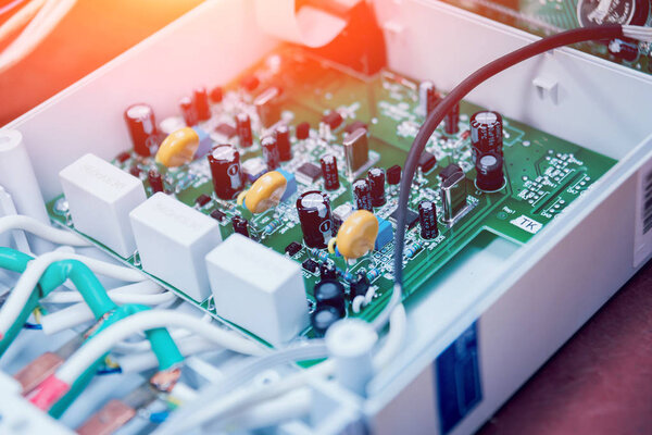 Электрооборудование. Электрический кабель и барабан. Электрический счетчик. Фон
