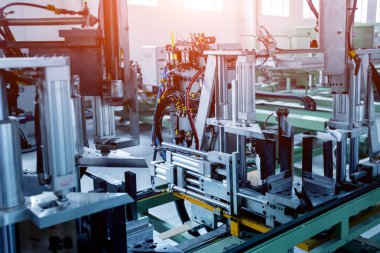 Alüminyum ve Pvc Pencere ve kapı üretimi için fabrika. Ayrıntılar Endüstri/sanayii donatımı. Arka plan