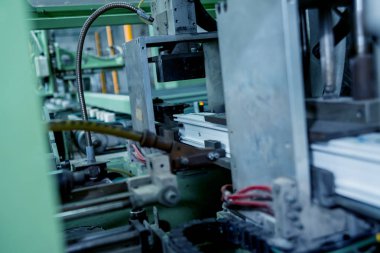 Alüminyum ve Pvc Pencere ve kapı üretimi için fabrika. Ayrıntılar Endüstri/sanayii donatımı. Arka plan