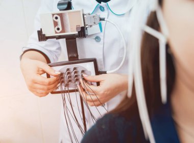 Doktor ve hasta encephalography elektrot, Electroencephalogram (Eeg ile)