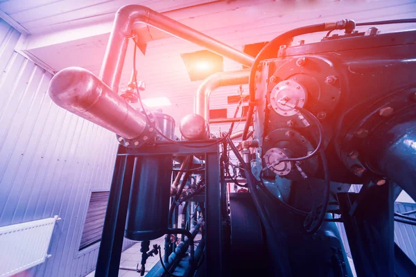 Fabrika, radyatör ve yakıt filtre sistemi bekleme dizel jeneratör