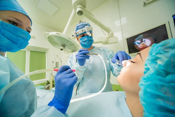 Cirugía Endoscópica Sinusal Vaporización Láser Concha Nasal Equipos Médicos Modernos —  Fotos de Stock