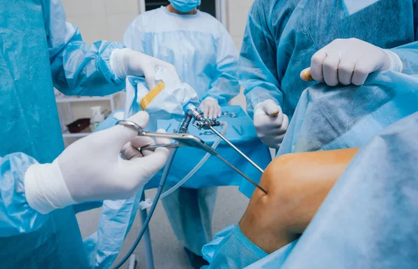 Arthroscope Surgery Orthopedic Surgeons Teamwork Operating Room Modern Arthroscopic Tools — Stock Photo, Image