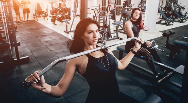Beautiful Athletic Young Women Making Exercise Gym Young Woman Muscular — Stock Photo, Image