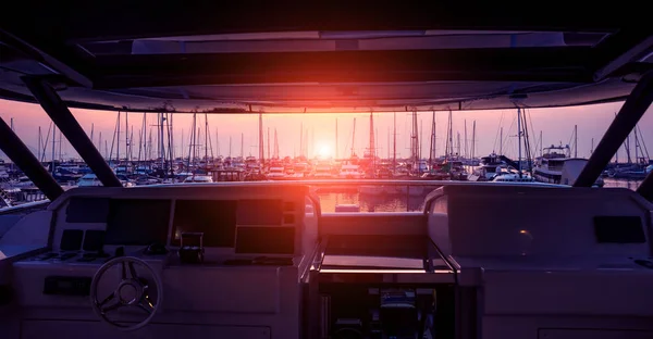 Bela Vista Marina Porto Com Iates Lanchas Pôr Sol Oceano — Fotografia de Stock