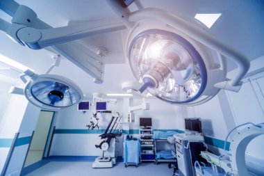 Ameliyathanede modern ekipmanlar. Nöroşirürji için tıbbi cihazlar