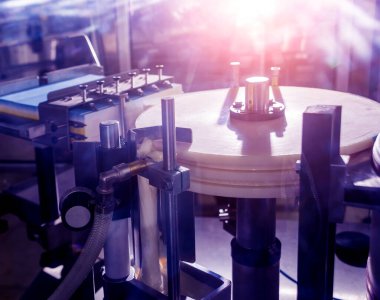 İşlem sırasında otomatik etiketleme makinesi, endüstri arka planı