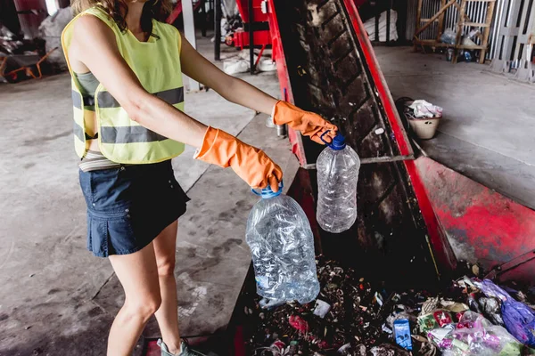 Woman Volunteer Sorting Trash Modern Recycling Plant — Stok fotoğraf