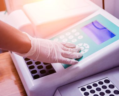 Tıbbi malzeme. Biyokimya testi. Teknoloji