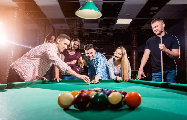 Group Young Cheerful Friends Playing Billiards Funny Time Work — 스톡 사진