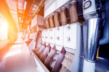 Modern doğal petrol fabrikası, endüstri geçmişi.