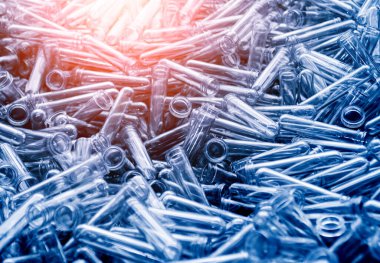 Plastik şişe üfleme için evcil hayvan preformları