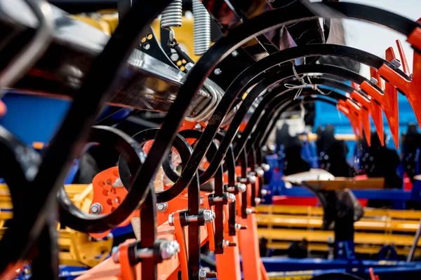 Moderne landbouwmachines en -uitrusting. Industriële gegevens. — Stockfoto