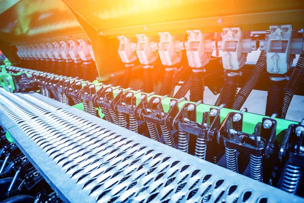 Moderne landbouwmachines en -uitrusting. Industriële gegevens. — Stockfoto