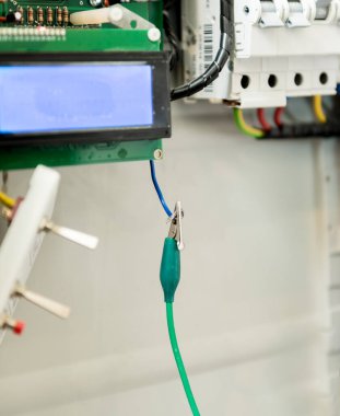 Devre kesicili elektrik santrali. Elektrik arkaplanı.