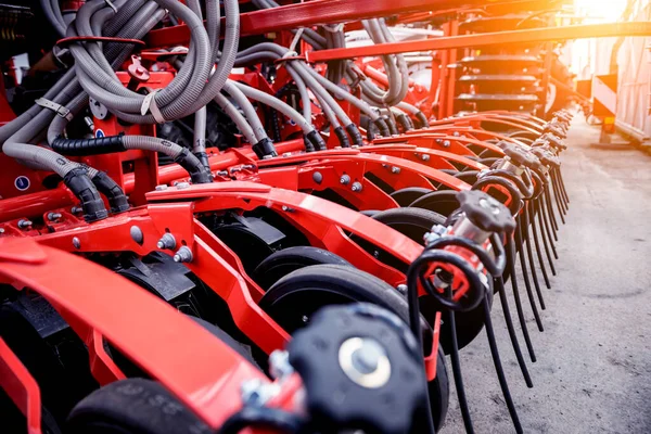 Máquinas e equipamentos agrícolas modernos. Dados industriais . — Fotografia de Stock