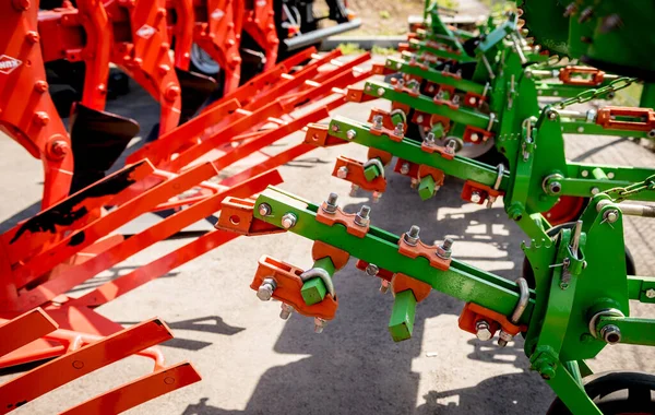 Máquinas e equipamentos agrícolas modernos. Dados industriais . — Fotografia de Stock