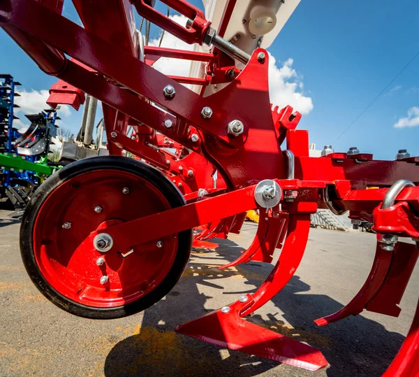 Máquinas e equipamentos agrícolas modernos. Dados industriais . — Fotografia de Stock