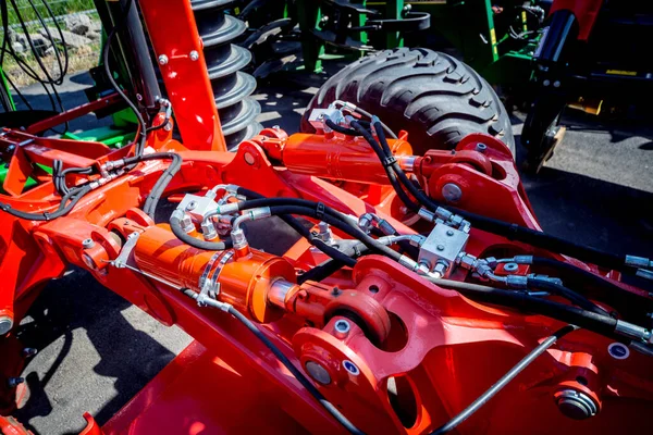 Máquinas e equipamentos agrícolas modernos. Dados industriais . — Fotografia de Stock