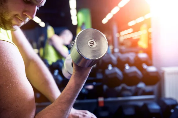 Allenamento per disabili nella palestra del centro di riabilitazione — Foto Stock