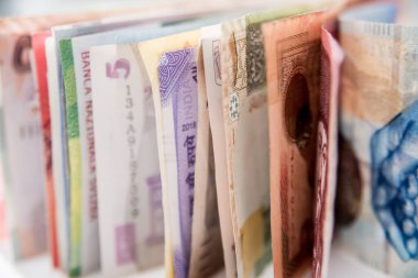 Farklı ülkelerin kağıt para geçmişi