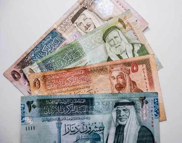 Weltweite Geldsammlung. Fragmente des jordanischen Geldes — Stockfoto