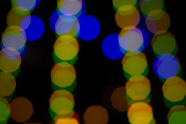 Bokeh azzurrato astratto colorato da luci di notte — Foto Stock