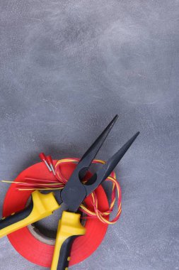 Elektrikli Araçlar ve elektrik tesisatı en iyi görünümde kullanılan bileşen