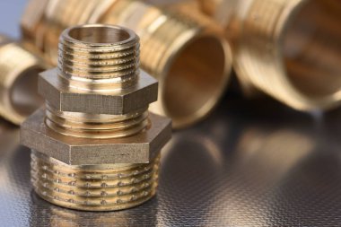 Dişli boru bağlantı parçaları yakın çekim