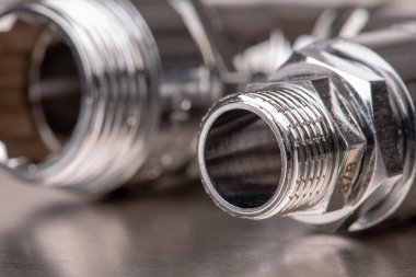 Su boruları closeup için bağlantı parçaları