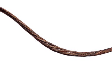 Bakır tel elektrik hattı beyaz arka plan üzerinde izole