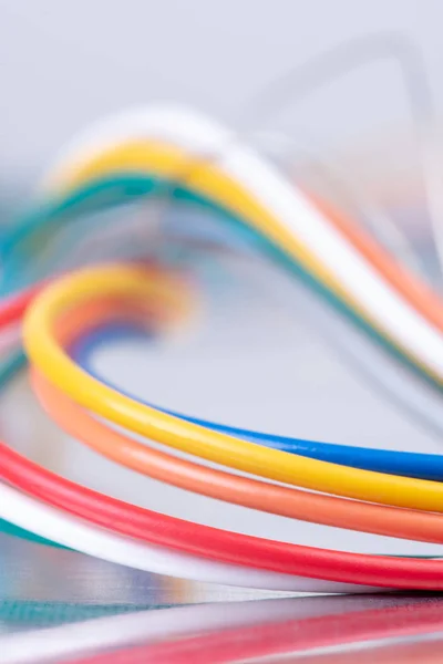 Colorida Tecnología Cable Eléctrico Concepto Transmisión Datos — Foto de Stock