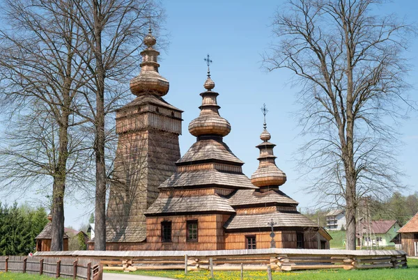 Houten Kerk Kwiaton Polen — Stockfoto