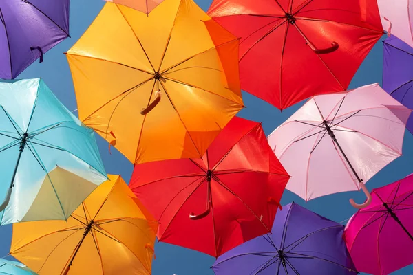 Straat Decoratie Kleurrijke Parasols Achtergrond — Stockfoto